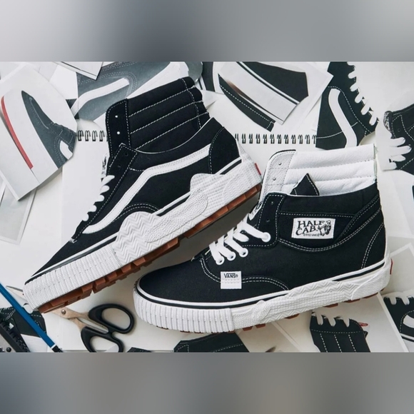 Vault by Vans CAP (Cut & Paste) Mash Hi Lx *NWT*